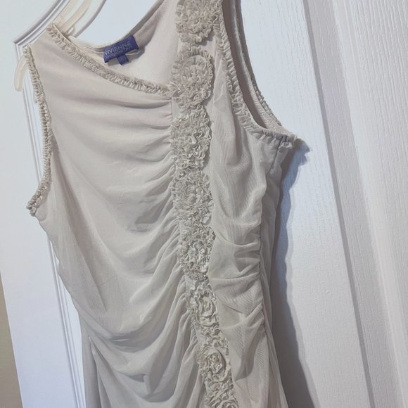 Vivienne Tam- large-VINTAGE-sleeveless blouse-Large-puffy flowers on front-liner - Picture 7 of 10